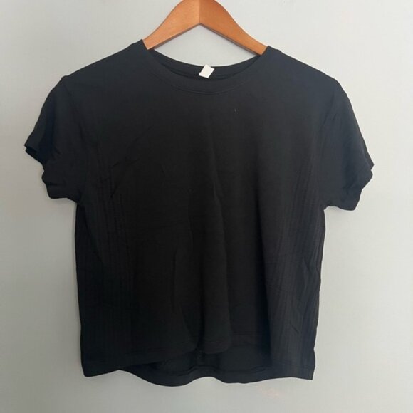 lululemon athletica Tops - Lululemon Train To Be Short Sleeve Shirt Black Size XS